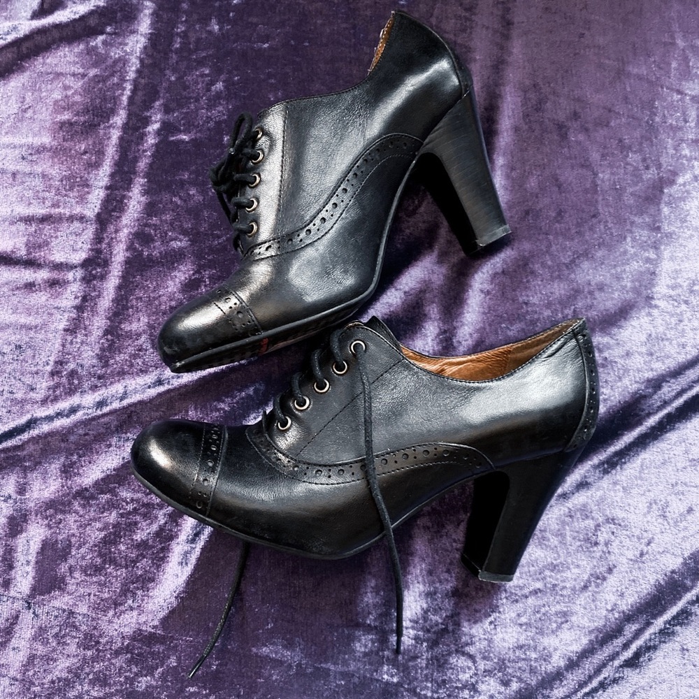 Miz Mooz Black Dress Heels Size 8